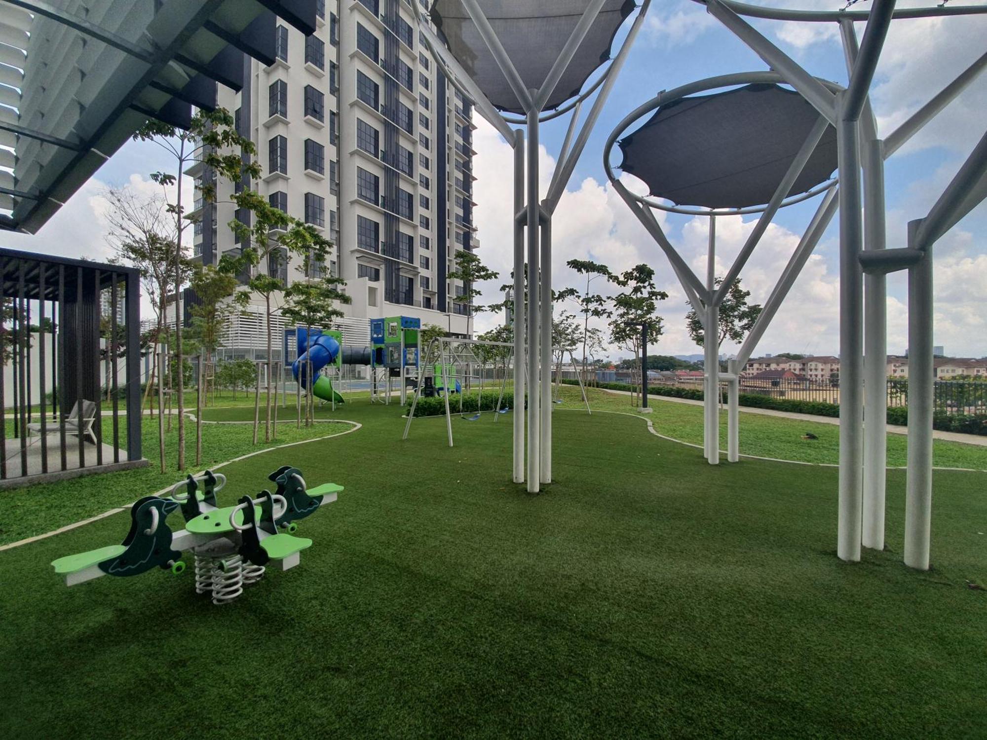 Highpark Suites At Petaling Jaya, Kelana Jaya By Plush Εξωτερικό φωτογραφία